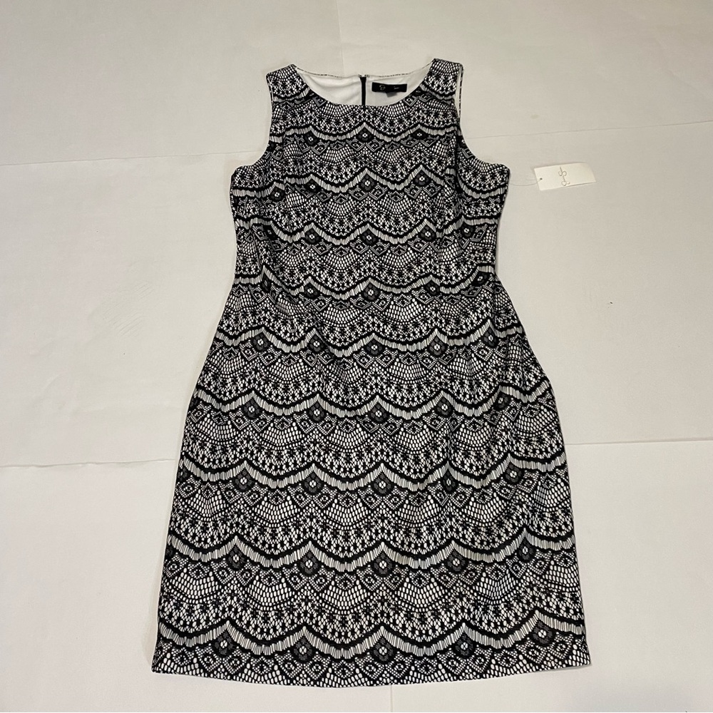 Jessica Simpson Elegant Black and White Patterned Dress